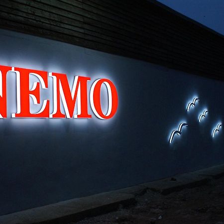 Nemo Hotel Braila Exterior photo